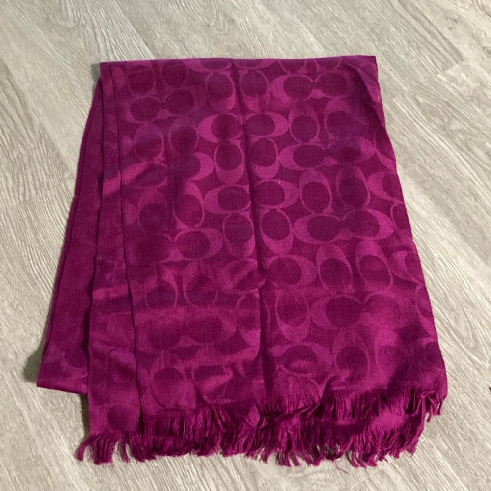Coach logo long rectangular scarf